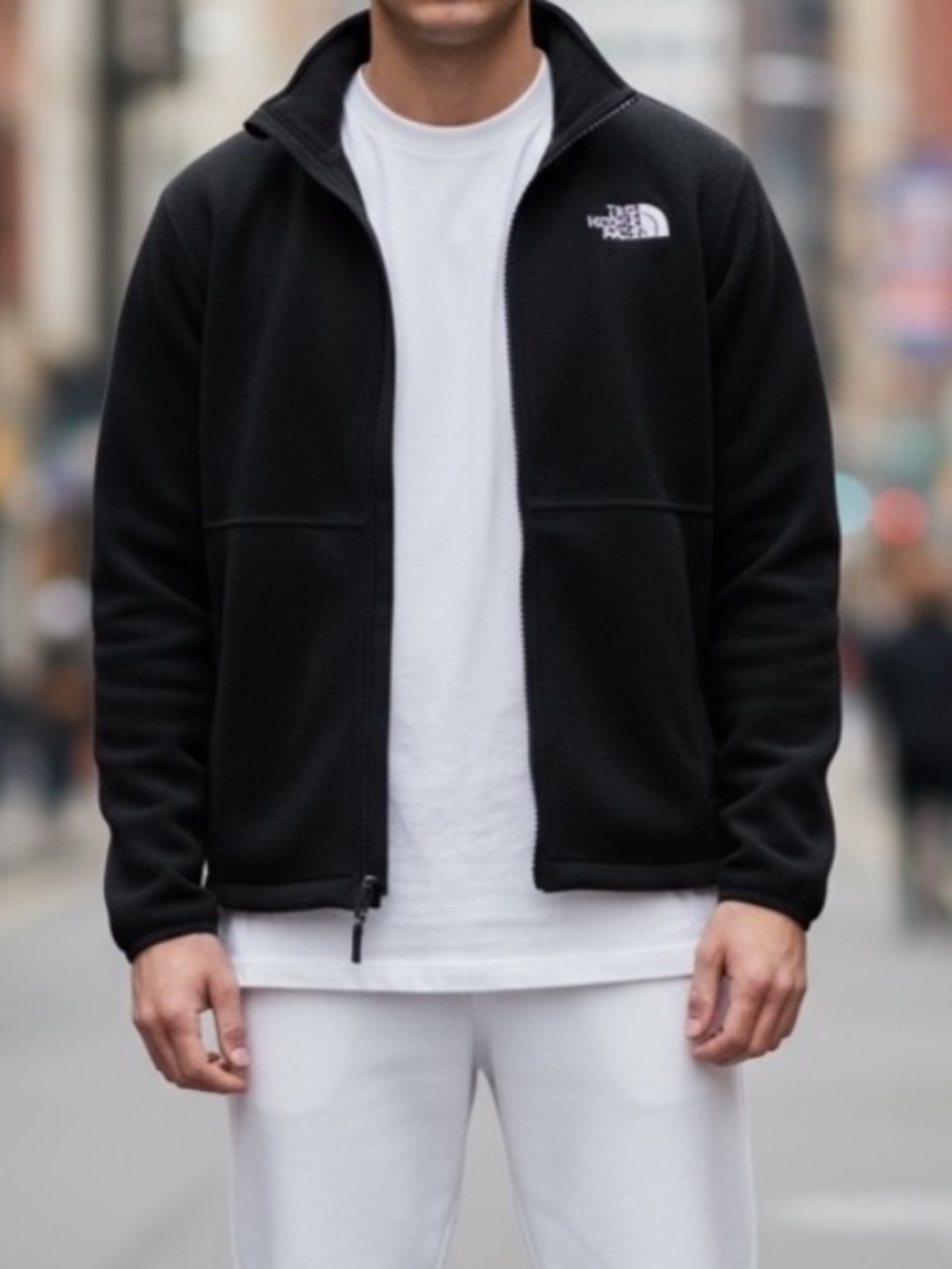Boys The North Face• Classic Black Fleece Zip-Up Jacket• L